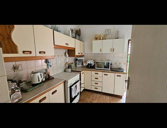 3 BEDROOM HOUSE FOR SALE IN SCOTTBURGH SOUTH